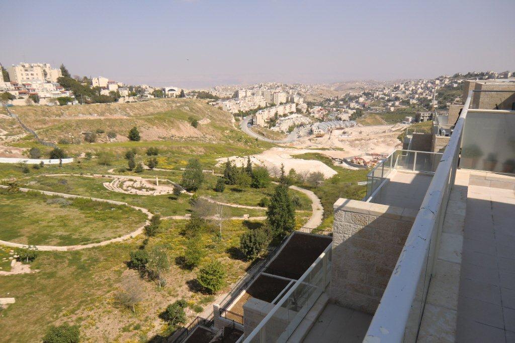 Is Arnona the New Baka?